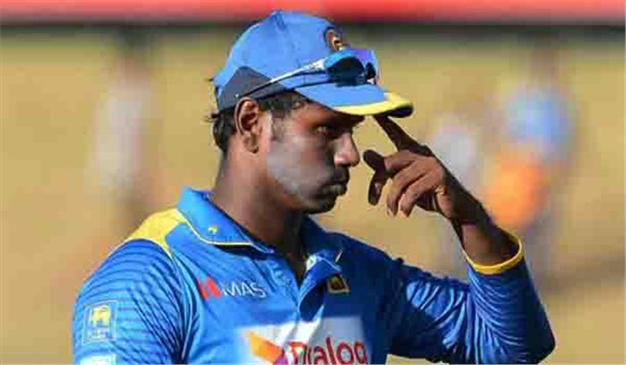 एंजेलो मैथ्यूज मांसपेशियों में खिंचाव के कारण 2 सप्ताह के लिए बाहर