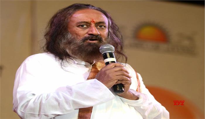 श्री श्री रविशंकर का देश में जैविक खेती अपनाने पर जोर