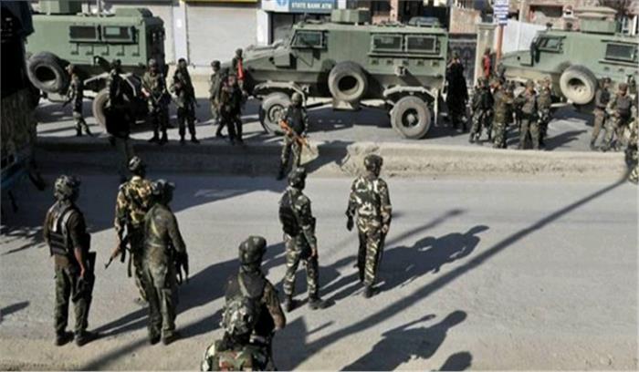 श्रीनगर : गोलीबारी में सीआरपीएफ का जवान घायल