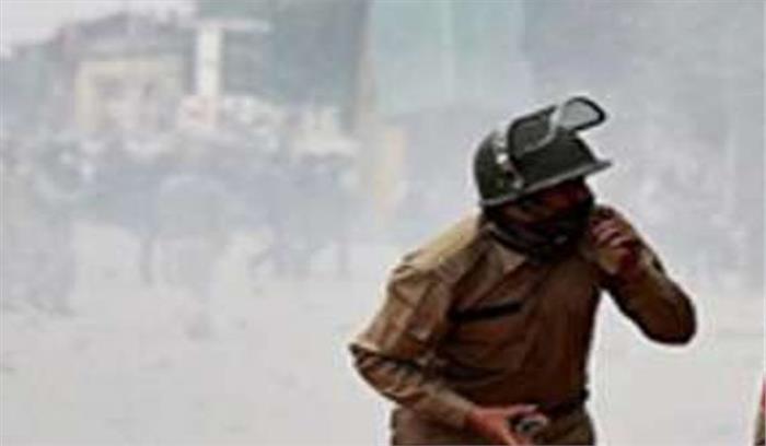 पुलवामा में कांग्रेस नेता के घर पर ग्रेनेड से हमला