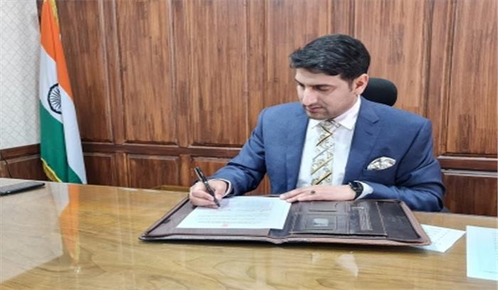 श्रीनगर के उपायुक्त ने आतंकवाद पीड़ितों के लिए 62.58 लाख रुपये मंजूर किए श्रीनगर के उपायुक्त ने आतंकवाद पीड़ितों के लिए 62.58 लाख रुपये मंजूर किए