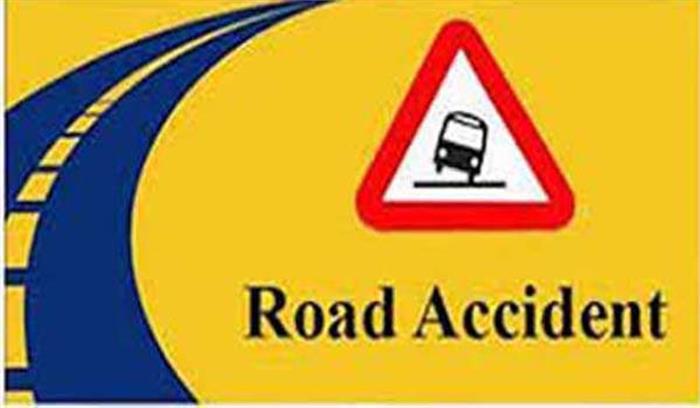 अनंतनाग में सड़क दुर्घटना में पांच लोगों की मौत