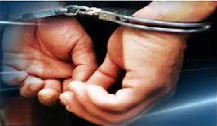 आतंकवादियों के 3 ओवरग्राउंड वर्कर गिरफ्तार,एके-47 राइफल बरामद