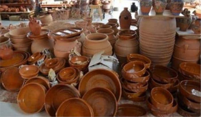 राज्य सरकार दीपावली पर लखनऊ में लगाएगी माटी कला का बड़ा मेला