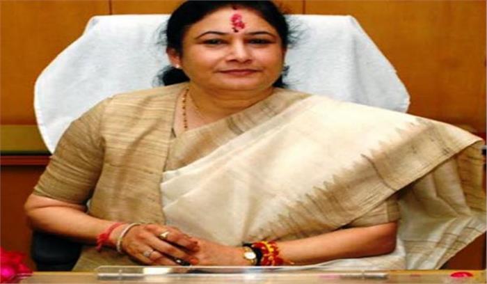 कॉलेजों में यूनिफार्म की कोई बाध्यता नहीं:किरण माहेश्वरी​​​​​​​