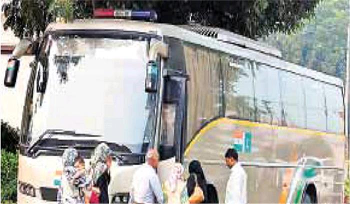 थम गई पाकिस्तान जाने वाली लाहौर बस