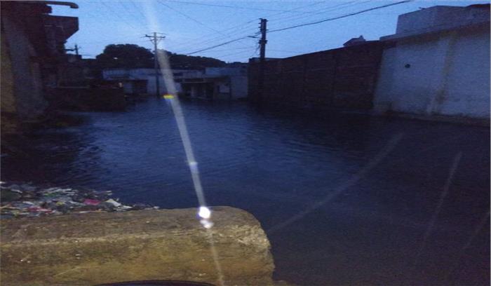 बारिश ने पालिका की पोल खोल दी