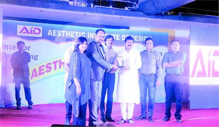 विद्यार्थी फैशन को प्रदान करेंगे नई दिशा : श्रीवास्तव