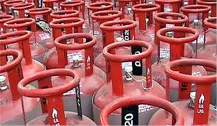 आम आदमी को झटका,रसोई गैस के दामों में बढ़ोतरी