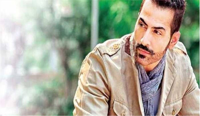 सुधांशु पांडे ने हमउम्र किरदार के पिता बनने पर की बात सुधांशु पांडे ने हमउम्र किरदार के पिता बनने पर की बात