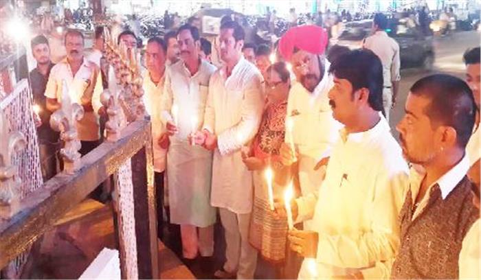 सुकमा नक्सली हमले में शहीद जवानों को कांग्रेस ने दी श्रद्धांजलि