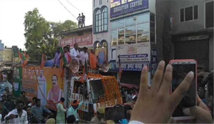 सन्नी ने रायबरेली में किया रोड शो, भाजपा के लिए मांगे वोट