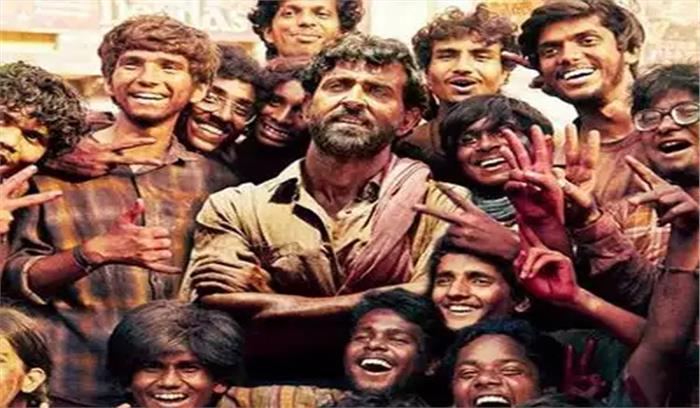 सुपर 30 गुजरात में टैक्स फ्री, आनंद ने रूपाणी को दिया धन्यवाद