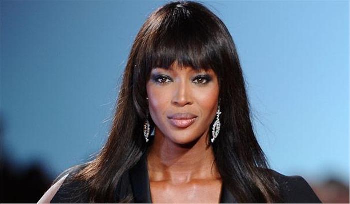  नाओमी ने सोशल मीडिया पर वीडियो पोस्ट करके अपने प्रशंसकों का दिल जीता