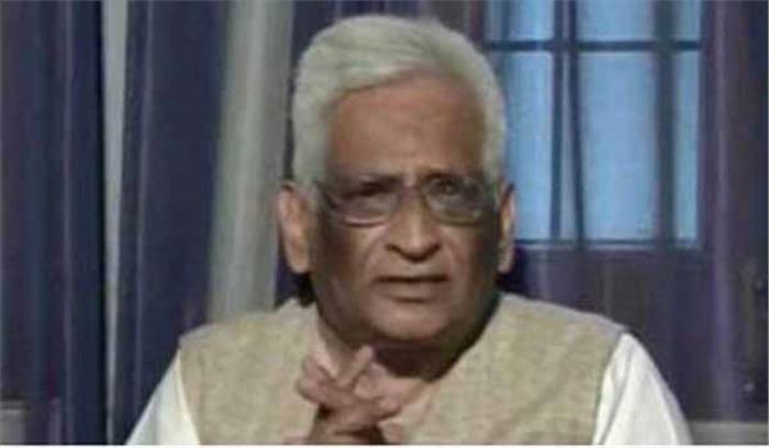 संविधान विशेषज्ञ राजीव धवन ने वकालत से संन्यास लेने की घोषणा की