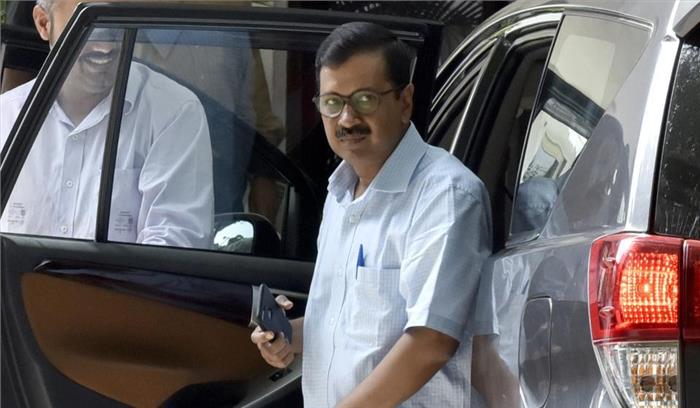 सेवा से जुड़े मामलों पर विवाद को लेकर गृहमंत्री से मिले अरविंद केजरीवाल