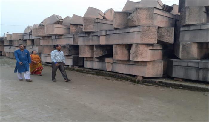 अयोध्या में 5 एकड़ जमीन पर मुस्लिम पक्षकार एकमत नहीं अयोध्या में 5 एकड़ जमीन पर मुस्लिम पक्षकार एकमत नहीं