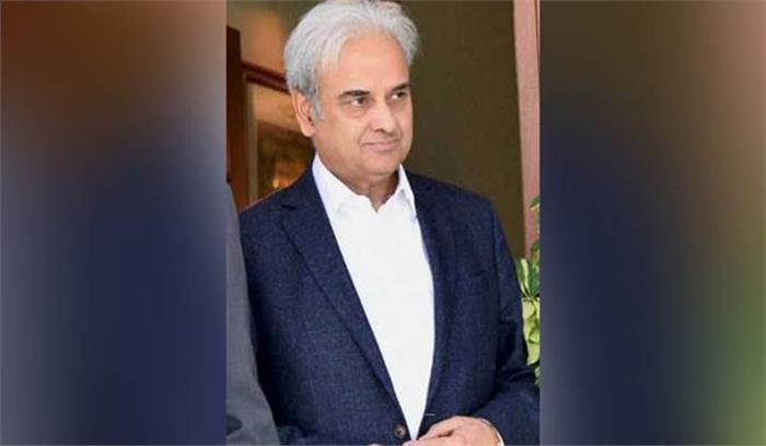 न्यायाधीश नासिर उल मुल्क ने ली पाकिस्तान के कार्यवाहक प्रधानमंत्री की शपथ