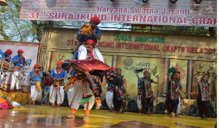 सूरजकुंड में छा गया हरियाणा का रेजा