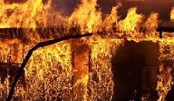 सूरत : भीषण आग पर दमकल ने पाया काबू