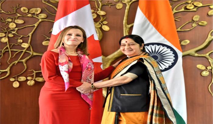 सुषमा स्वराज ने की कनाडा की विदेश मंत्री क्रिस्टीया फ्रीलैंड से व्यापार एवं निवेश पर चर्चा