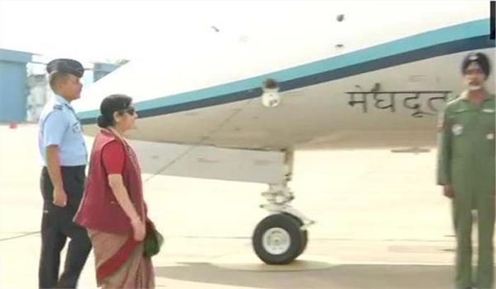 सुषमा वियतनाम, कंबोडिया के लिए रवाना