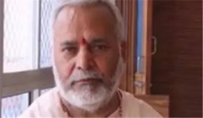 जमानत पर बाहर चल रहे चिन्मयानंद ने मनाया जन्मदिन जमानत पर बाहर चल रहे चिन्मयानंद ने मनाया जन्मदिन