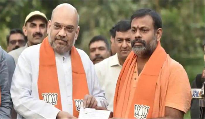 स्वामी परिपूर्णानंद भाजपा में शामिल