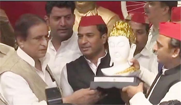 स्वामी प्रसाद मौर्य के दामाद ने सपा का थामा दामन