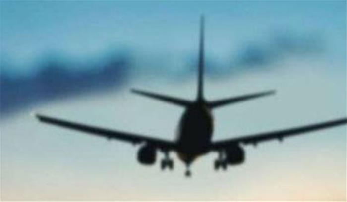 स्विट्जरलैंड में 20 यात्रियों वाला विमान गिरा