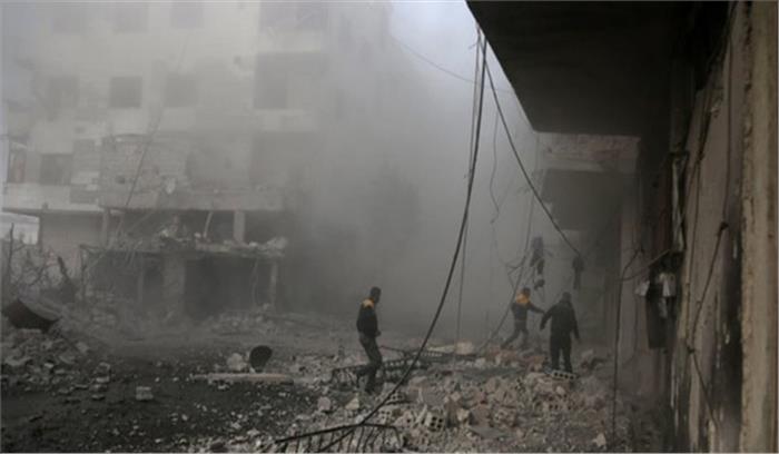 गौता में विद्रोहियों को निशाना बनाकर दो दिन से किए गए हवाई हमले में 250 लोगों की मौत