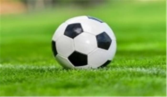 कोविड-19 : तजाकिस्तान ने स्थगित किया फुटबॉल सत्र