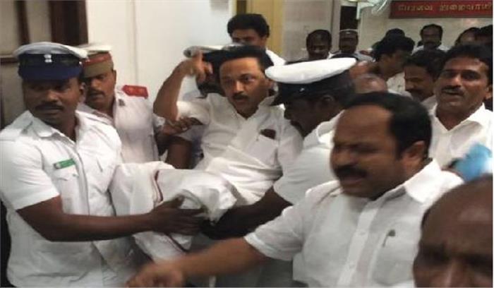 तमिलनाडु: पी.धनपाल ने डीएमके विधायकों को सदन से बाहर निकाला