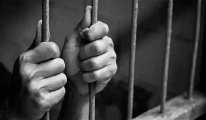 तमिलनाडु की पूर्व मंत्री इंदिरा कुमारी को पांच साल की जेल तमिलनाडु की पूर्व मंत्री इंदिरा कुमारी को पांच साल की जेल