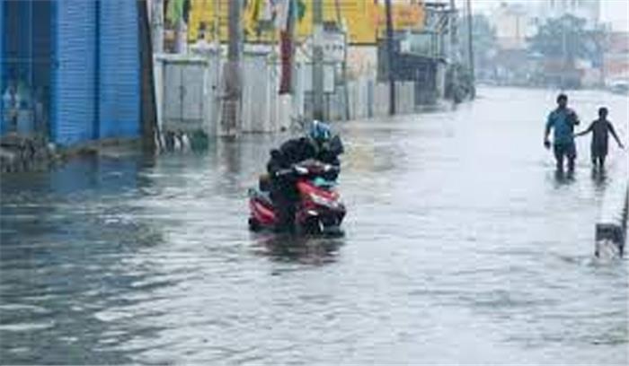 तमिलनाडु को अभी और बारिश का करना होगा सामना तमिलनाडु को अभी और बारिश का करना होगा सामना
