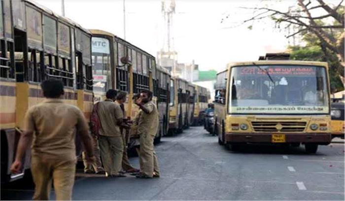 तमिलनाडु में बस हड़ताल जारी, विरोध प्रदर्शन