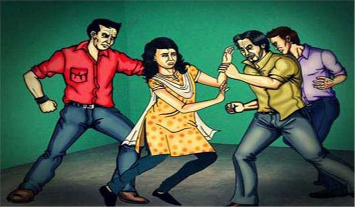 युवती के साथ छेड़छाड़ कर बेइज्जत करने का प्रयास