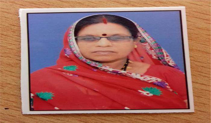 ताराबाई साहू ने मरणोपरांत देहदान का संकल्प लिया ताराबाई साहू ने मरणोपरांत देहदान का संकल्प लिया