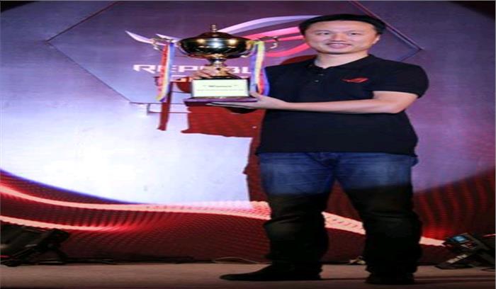 रैड चीफ रीटेल रेफलर कांटेस्ट के पहले भाग्यशाली विजेता बने तरनजीत सिंह