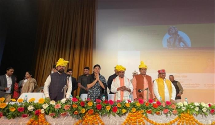 जनजातियों से भावनात्मक रूप से जुड़े आम आदमी : अनुप्रिया पटेल