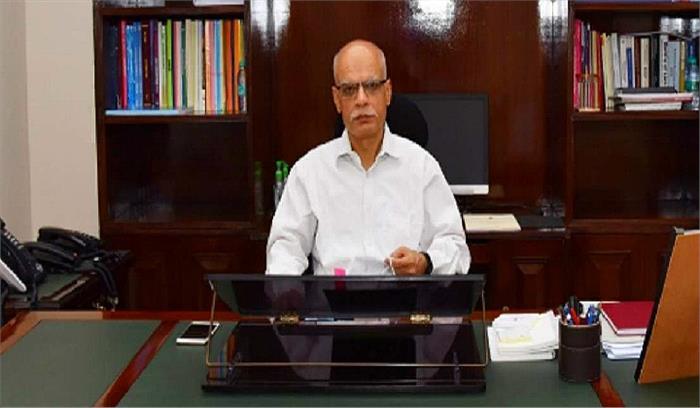 वित्त मंत्रालय में तरूण बजाज को बनाया नया राजस्व सचिव