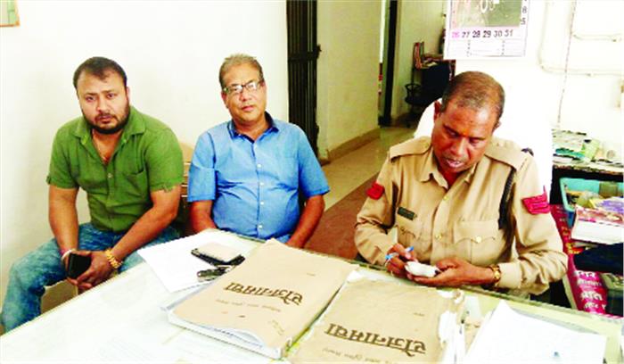 फर्जी डॉक्टरों पर कार्रवाई करने वाली टीम के सदस्य को धमकी फर्जी डॉक्टरों पर कार्रवाई करने वाली टीम के सदस्य को धमकी