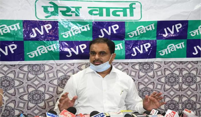 तेजस्वी मांगे माफी, जाति में बंटकर नहीं लड़ी जा सकती आरक्षण की लड़ाई : अनिल