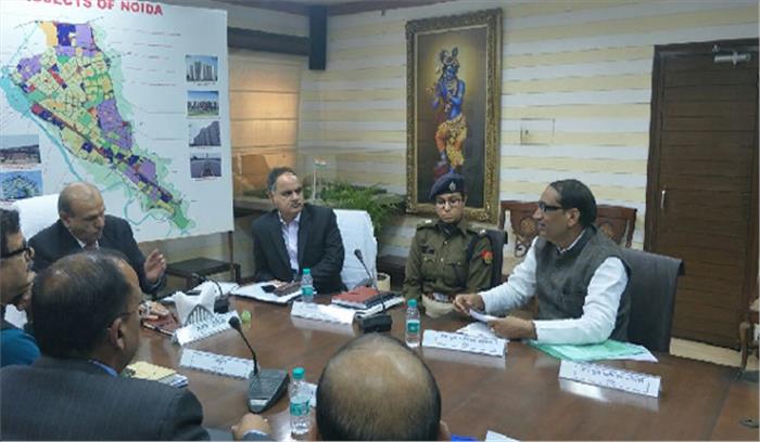 विकास कार्यों के लिए दादरी विधायक से मिले मुख्य सचिव