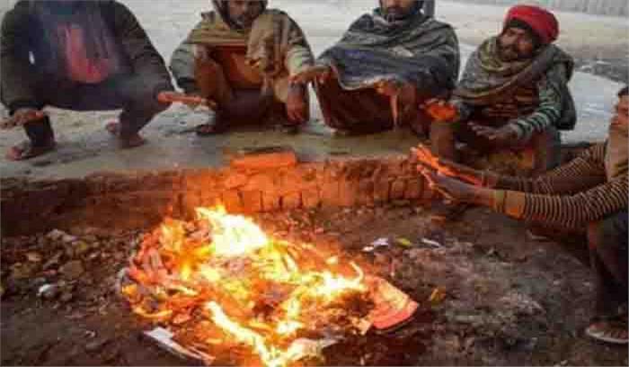 बिहार में बर्फीली हवाओं ने बढ़ाई गलन