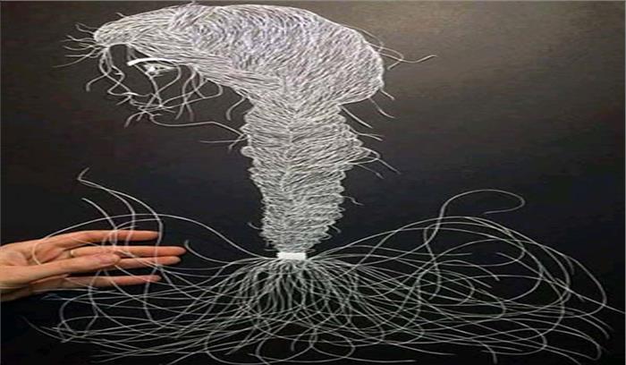 दस देशों के नामचीन कलाकार बना रहे अद्भुत कलाकृतियां