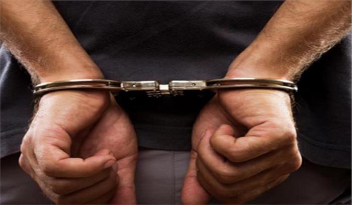 चित्तौड़गढ़ में फर्जी हथियार लाइसेंस मामले में एक गिरफ्तार चित्तौड़गढ़ में फर्जी हथियार लाइसेंस मामले में एक गिरफ्तार