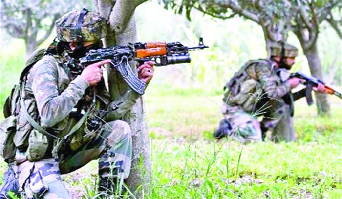 13 आतंकवादी ढेर, तीन शहीद 13 आतंकवादी ढेर, तीन शहीद