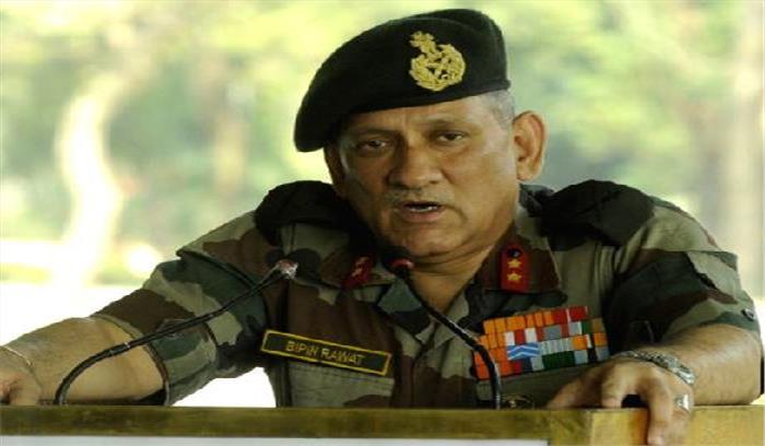 बिपिन रावत सुरक्षा का जायजा लेने श्रीनगर पहुंचे