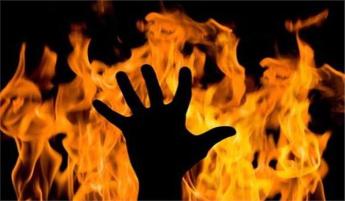 घर में आग लगने से जलकर एक की मौत